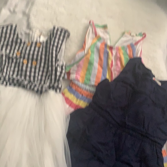 Dresses - Picture 5 of 5